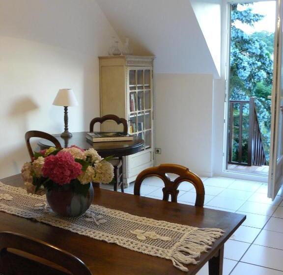 ベッドアンドブレックファースト Chambres D'hôtes Au Bout Du Champ