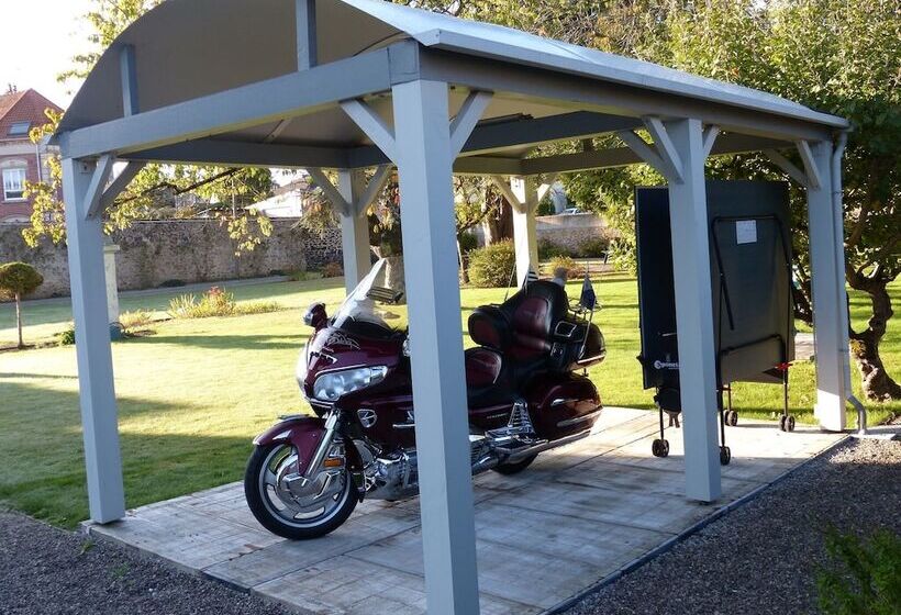 Bed and Breakfast La Roseraie