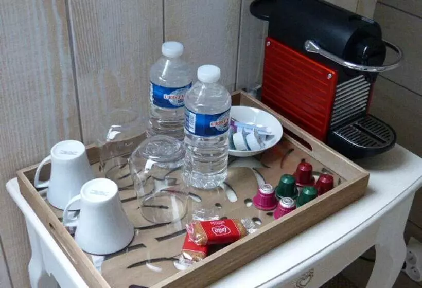 ベッドアンドブレックファースト La Roseraie