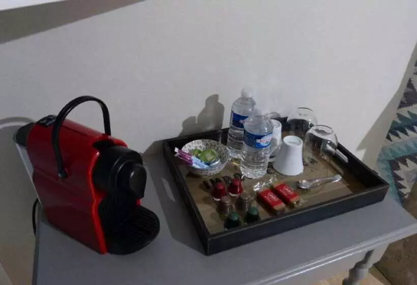 ベッドアンドブレックファースト La Roseraie