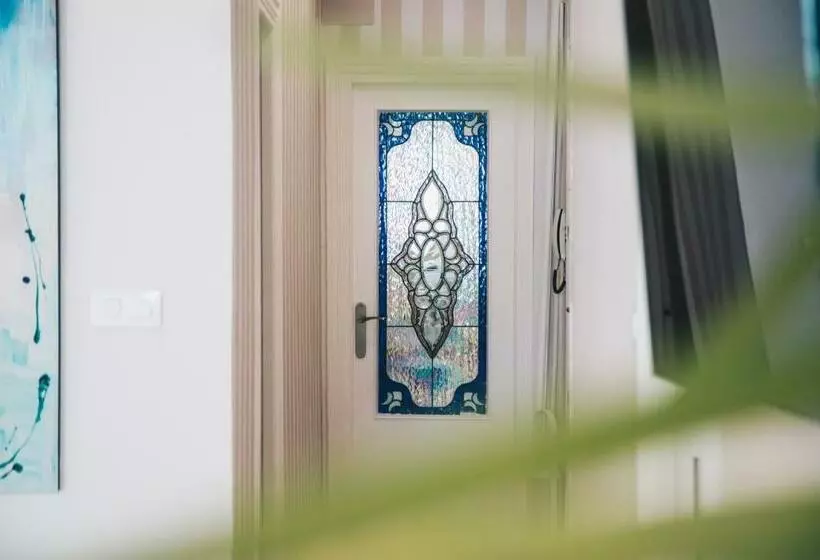 Garai Apartment By People Rentals