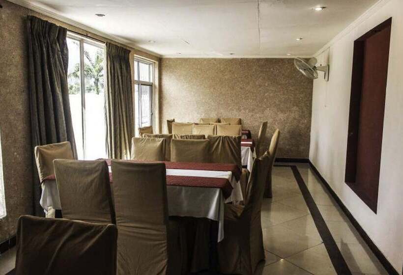 פנסיון Margalla View Motel