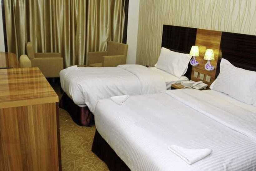 פנסיון Margalla View Motel