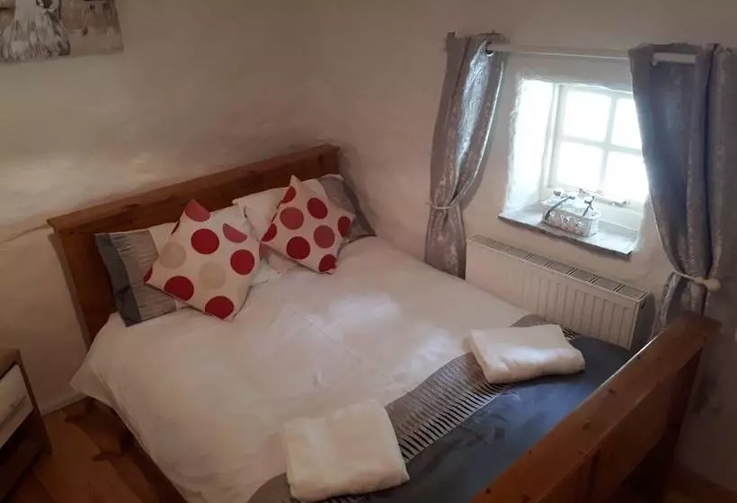 Clarisses Cottage