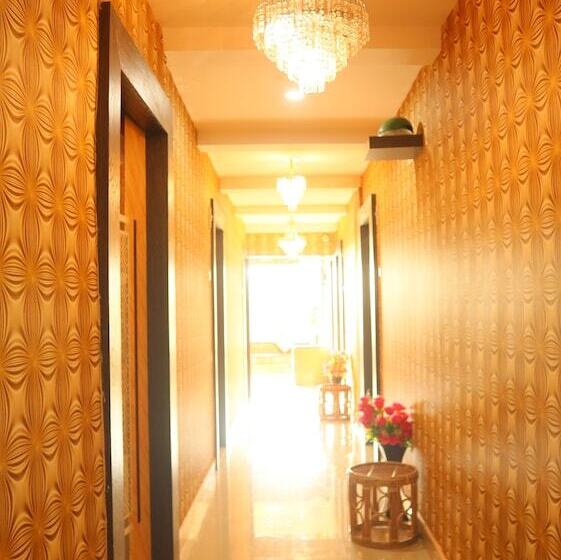 هتل Mahira Residency