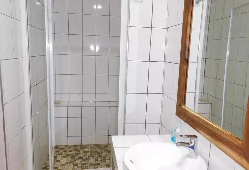 Hotel Meteorite Rest Camp