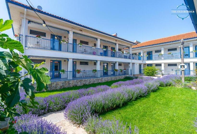 Отель The Old Border