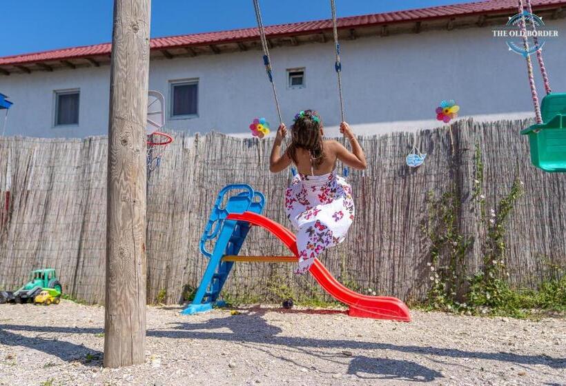 Отель The Old Border