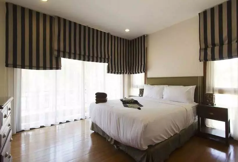Laguna Golf Villa