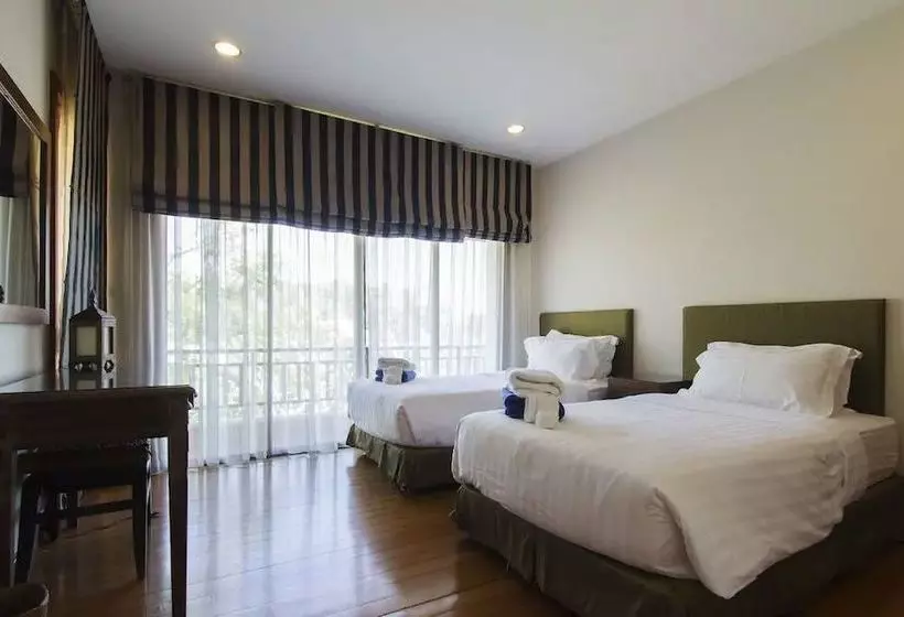 Laguna Golf Villa