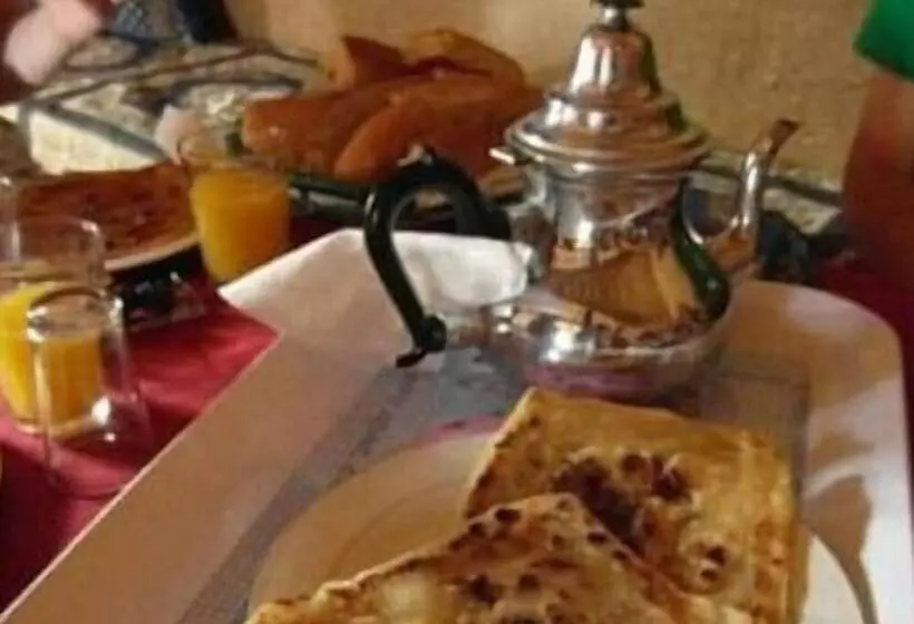 Majatalo Kasbah Tamariste