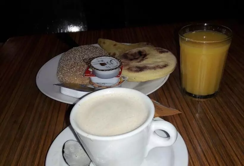 Majatalo Kasbah Tamariste