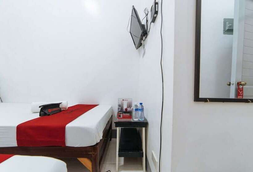 پانسیون Reddoorz @ Plaza Jaro Iloilo