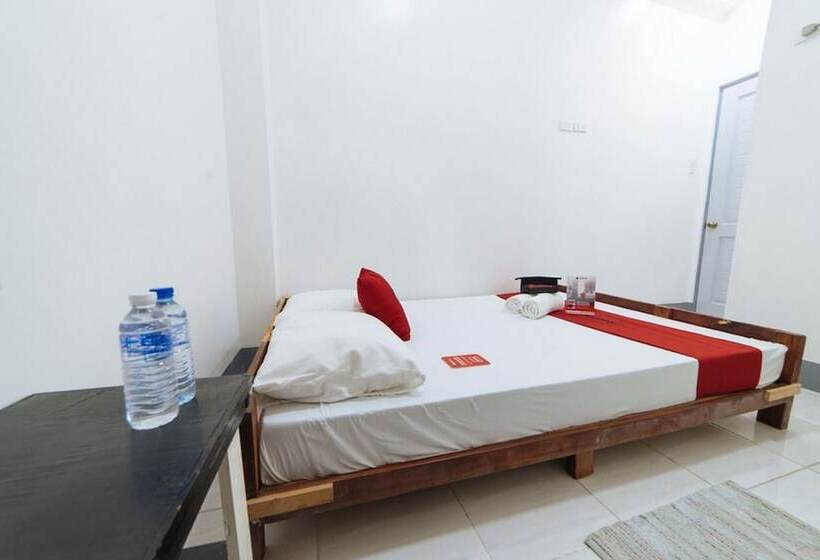 پانسیون Reddoorz @ Plaza Jaro Iloilo