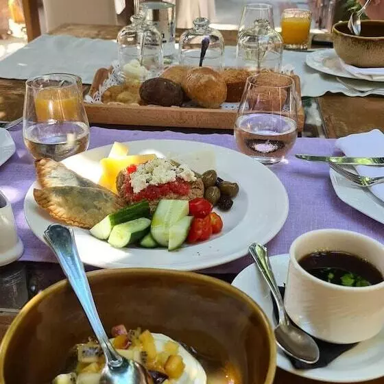 Sutor Chic Manor