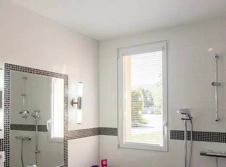 تختخواب و صبحانه La Madinerie