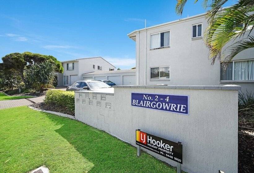 Blairgowrie 4   4/2 Martin St