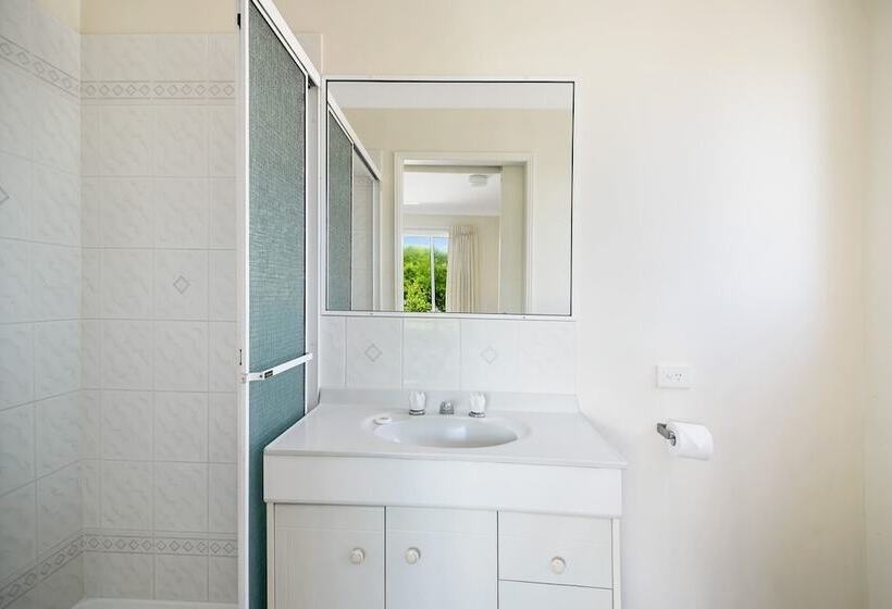 Blairgowrie 4   4/2 Martin St