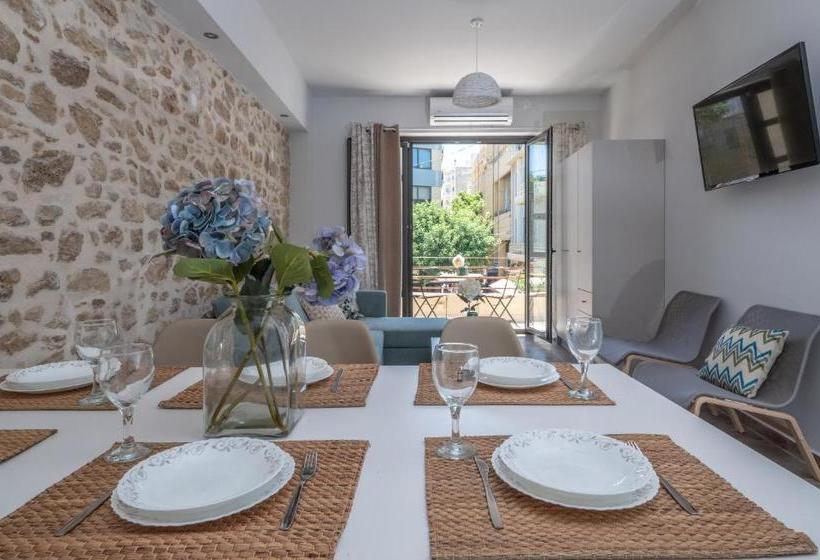 Heraklions Heart Apartment