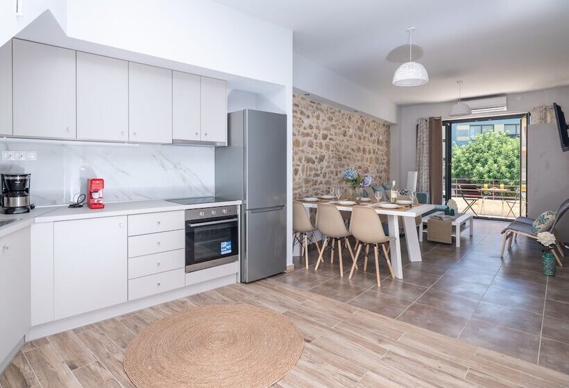 Heraklions Heart Apartment