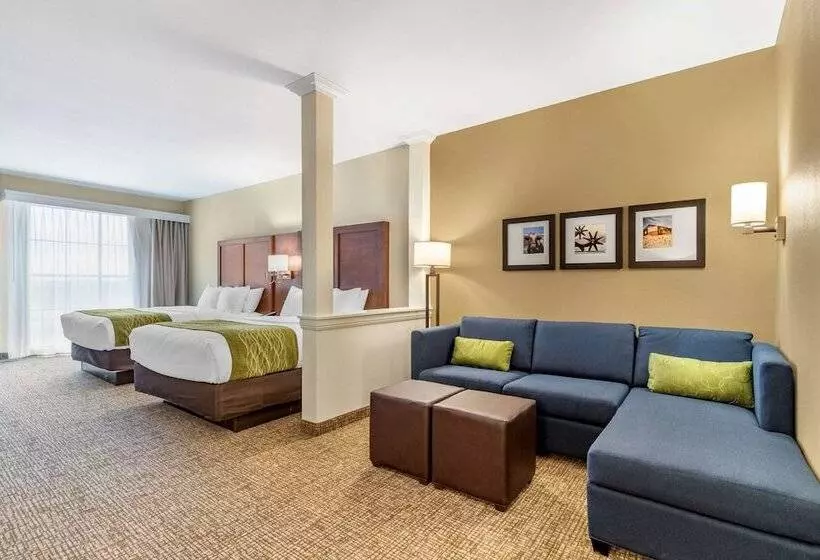 هتل Comfort Suites San Antonio Ft Sam Houston Sammc Area