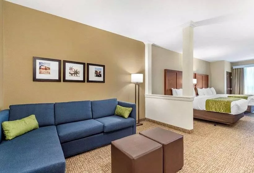هتل Comfort Suites San Antonio Ft Sam Houston Sammc Area