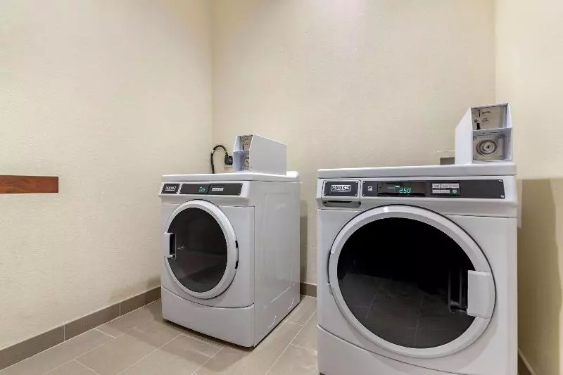 هتل Comfort Suites San Antonio Ft Sam Houston Sammc Area