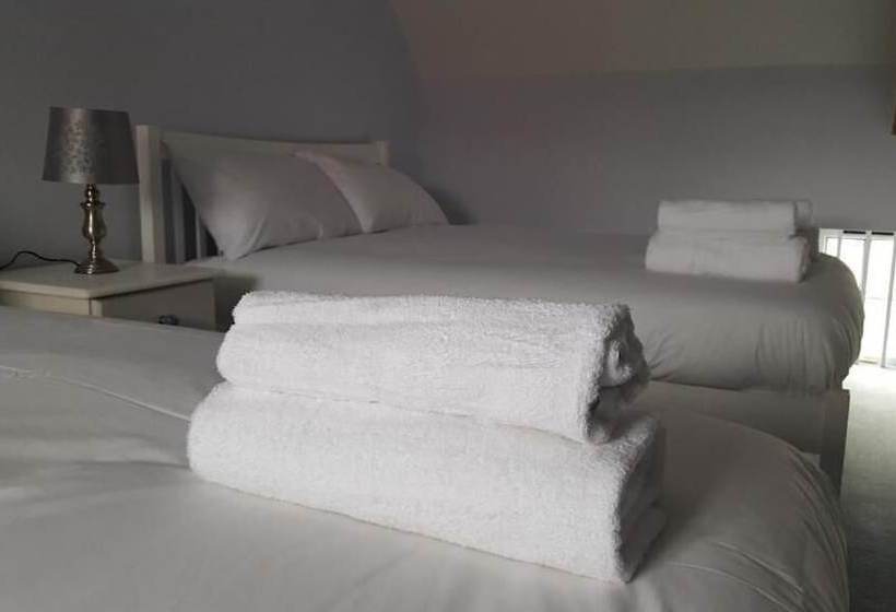 Hotel The George & Dragon