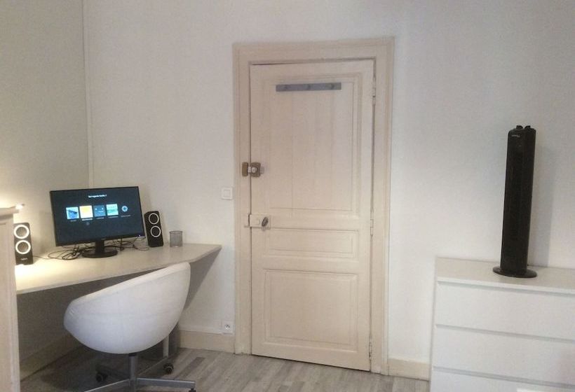 Пансион Bienvenu Chez Zazou