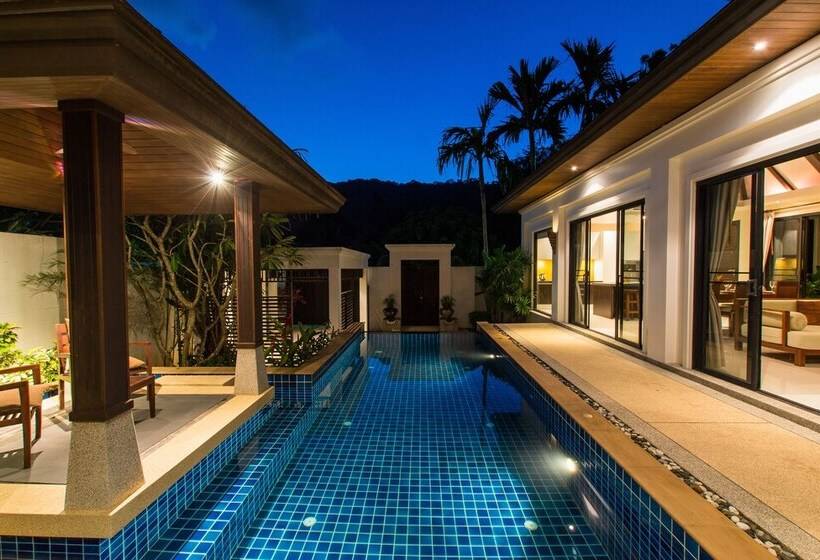 Tulip Pool Villa In Rawai