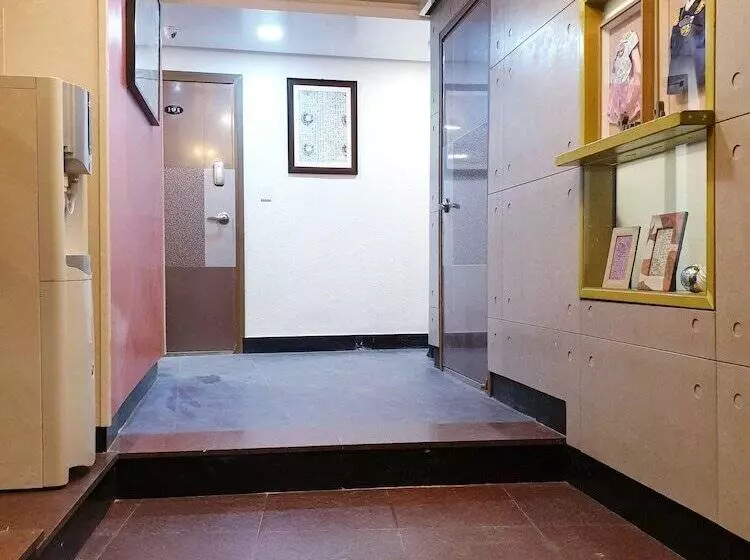 هتل Hangeul Guesthouse