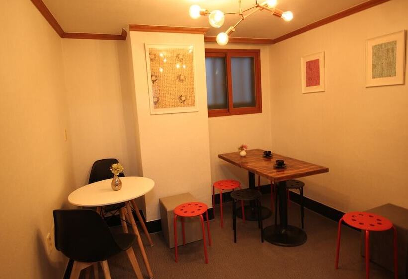 호텔 Hangeul Guesthouse