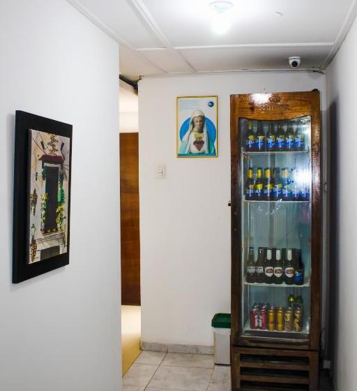 ペンション Poblado Suite