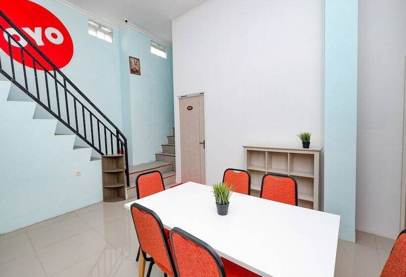 Otel Oyo 2782 Puspa Residence