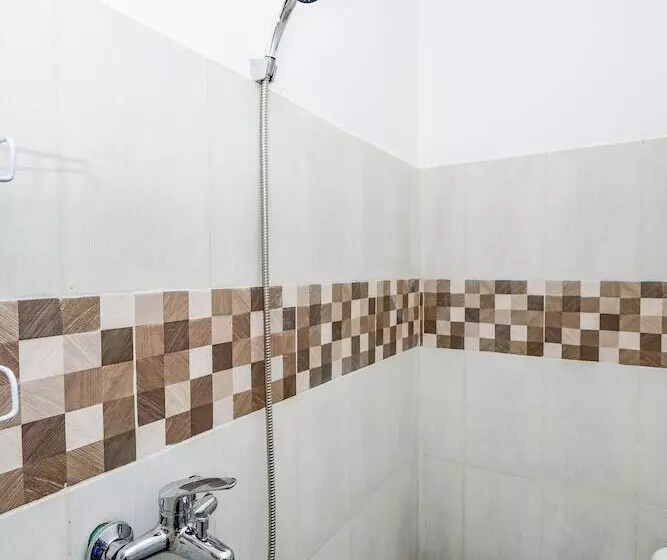 Hotel Oyo 2782 Puspa Residence