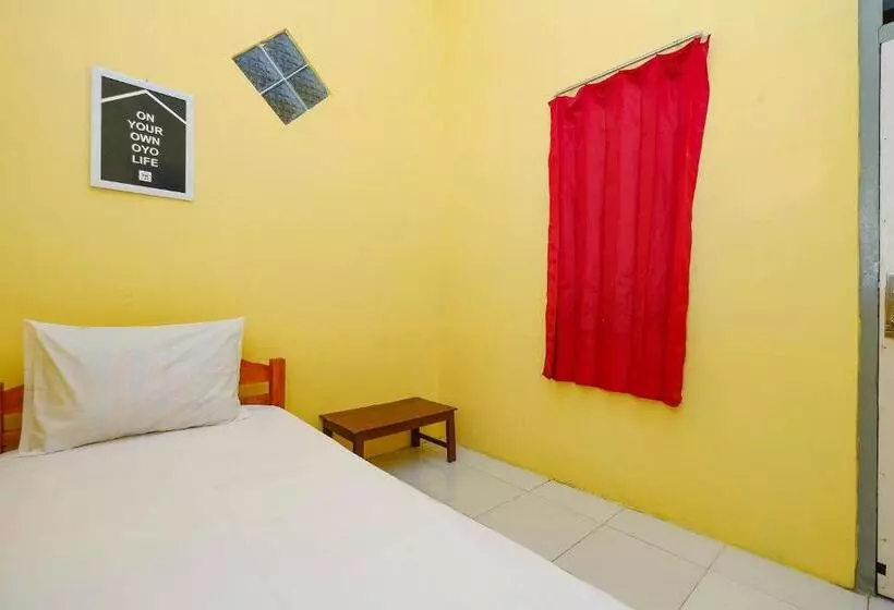 Hotel Oyo 2867 Kos Kuning