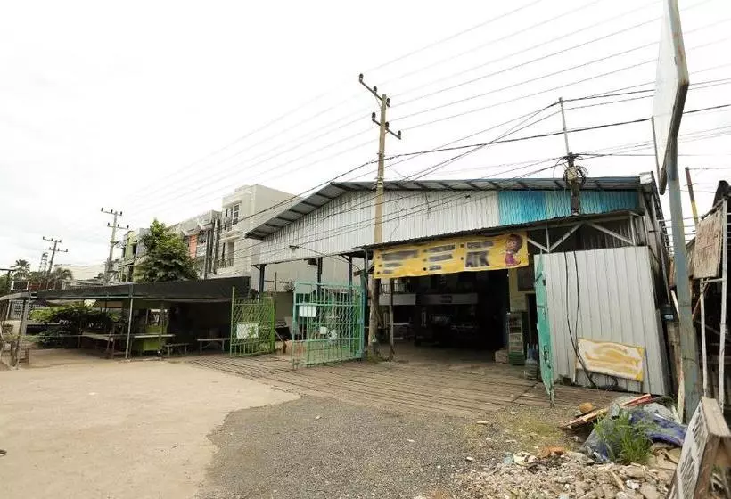 ホテル Oyo 2879 Pondok Bunda
