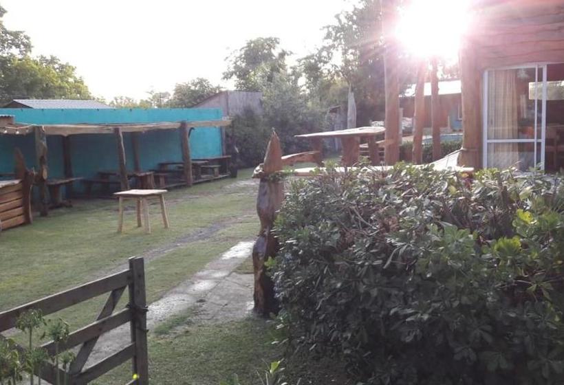 فندق صغير Huecubu Public House