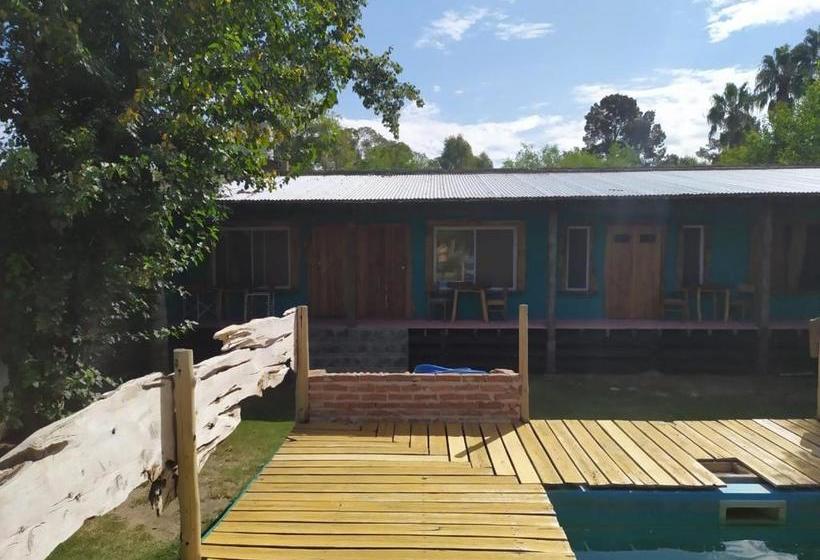 فندق صغير Huecubu Public House