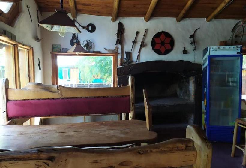 فندق صغير Huecubu Public House