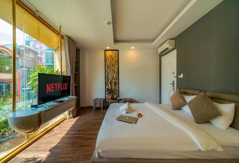 هتل Cactusland Boutique