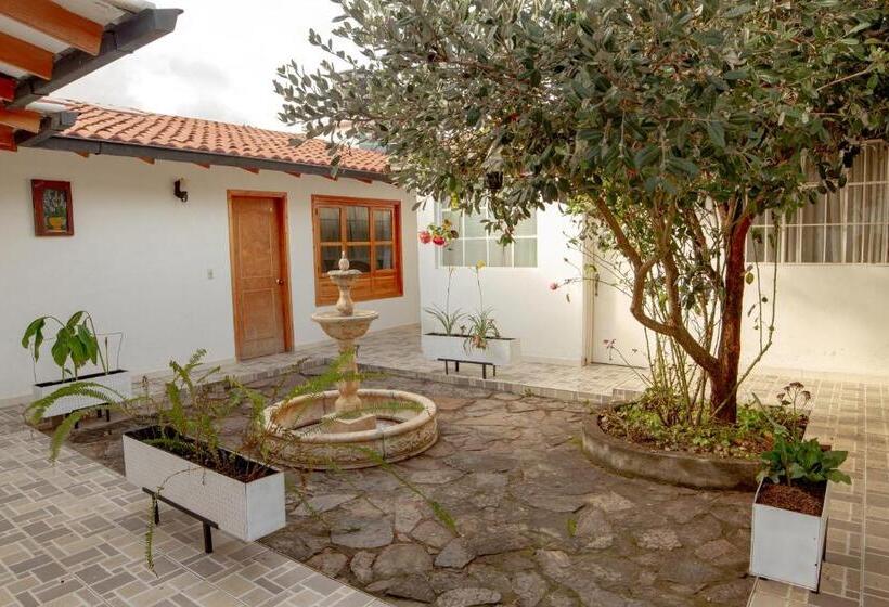 호텔 Casa Floralia