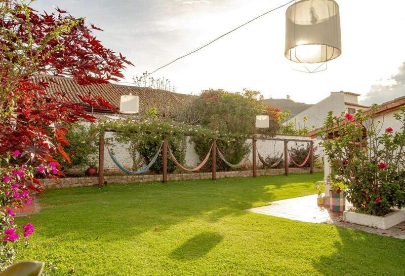 호텔 Casa Floralia