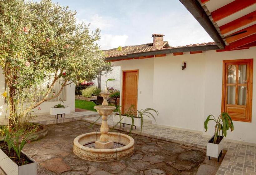 호텔 Casa Floralia