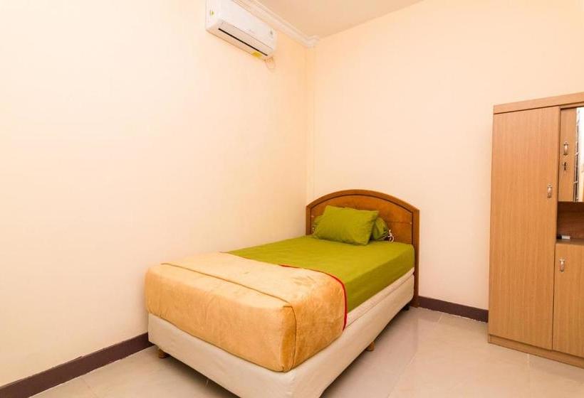 בית מלון כפרי Oyo 2774 Nepenthes Homestay