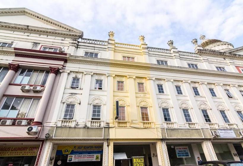 בית מלון כפרי Oyo 2774 Nepenthes Homestay