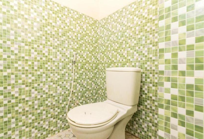 בית מלון כפרי Oyo 2774 Nepenthes Homestay