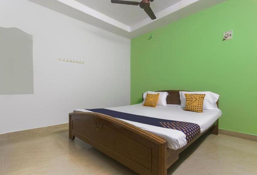 فندق Spot On Raahila Mansion