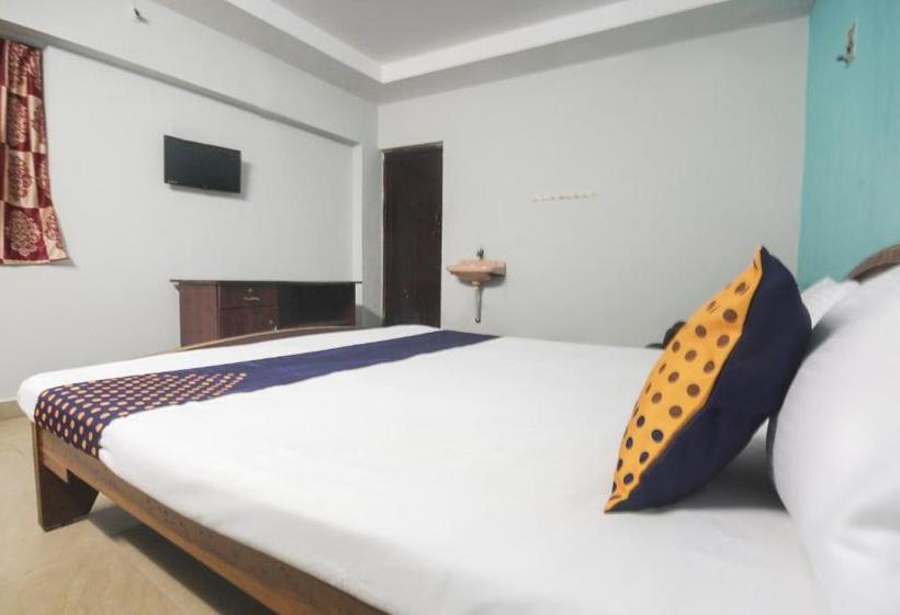 فندق Spot On Raahila Mansion