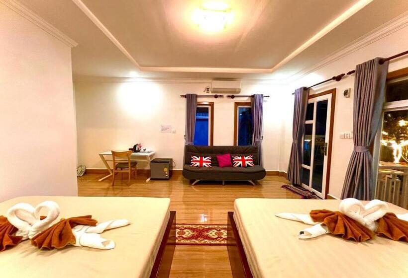 پانسیون Chomkatae Bungalows